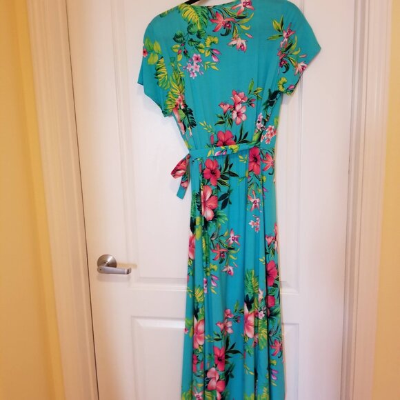Tommy Bahama Fleur de Flora Wrap Dress -  NWT - size M - Picture 10 of 11